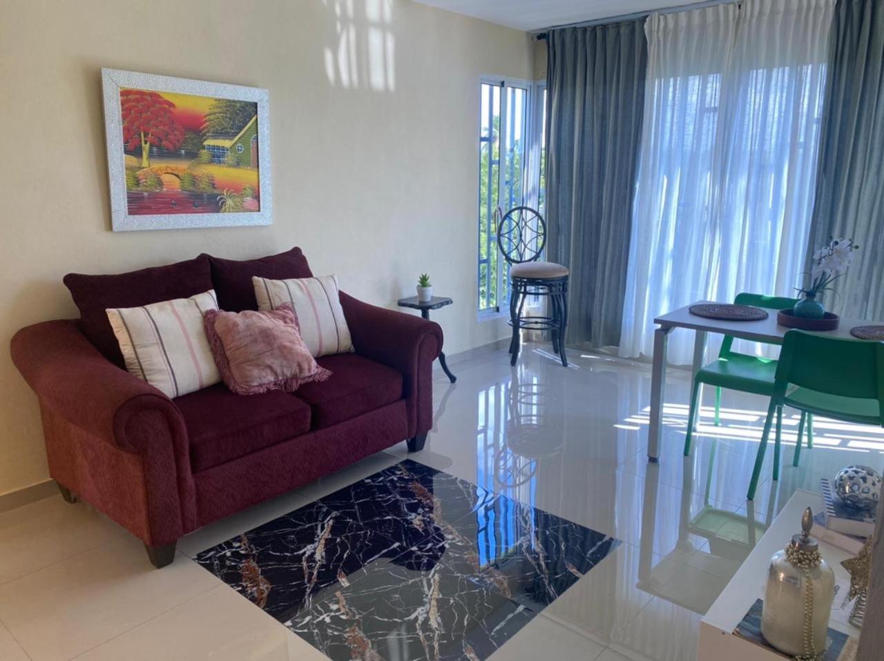 Tiny Apartment By Merengue House ,8 Minutos Airport 산토도밍고 외부 사진